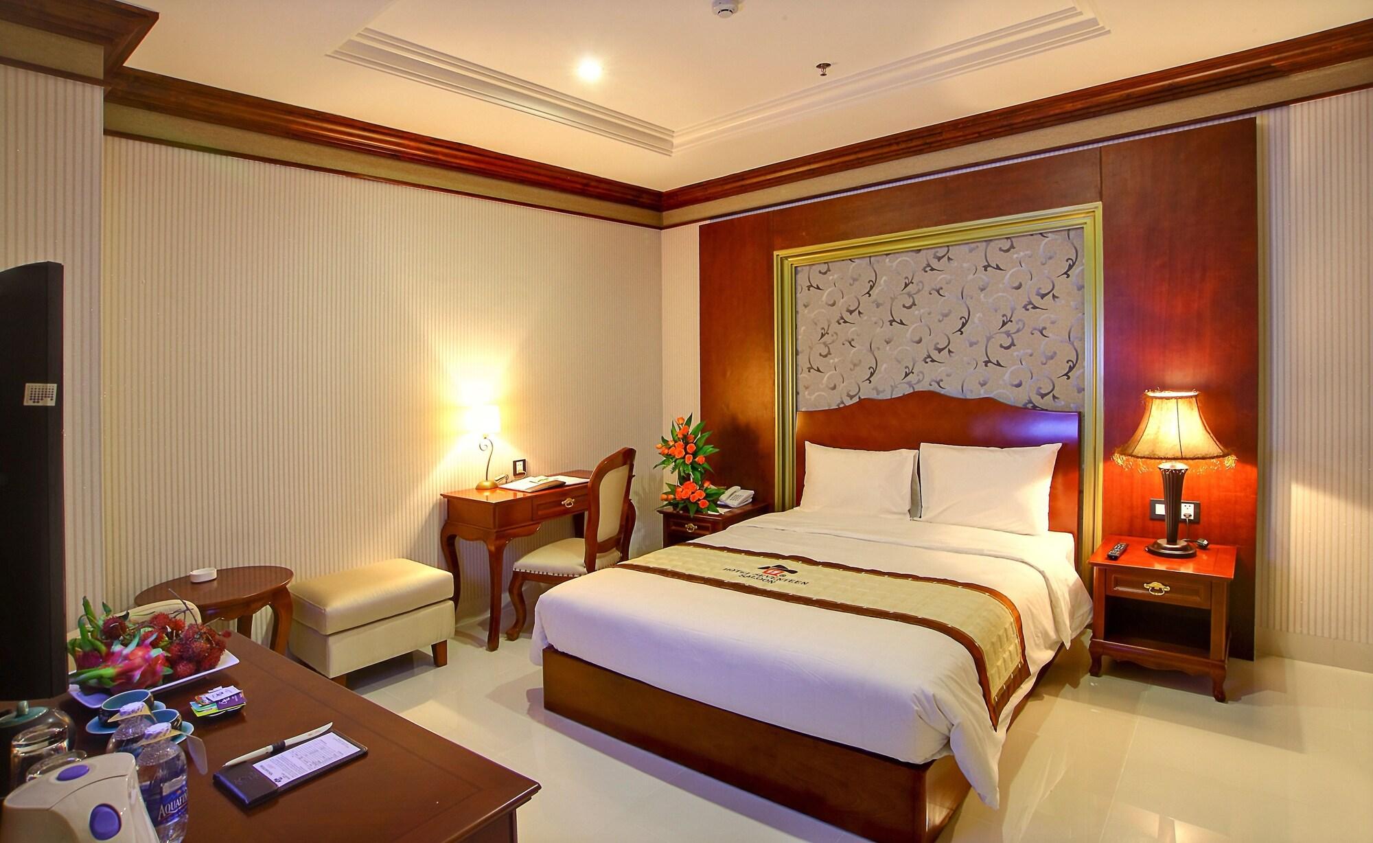 Seventeen Saloon Hotel Danang Exterior photo